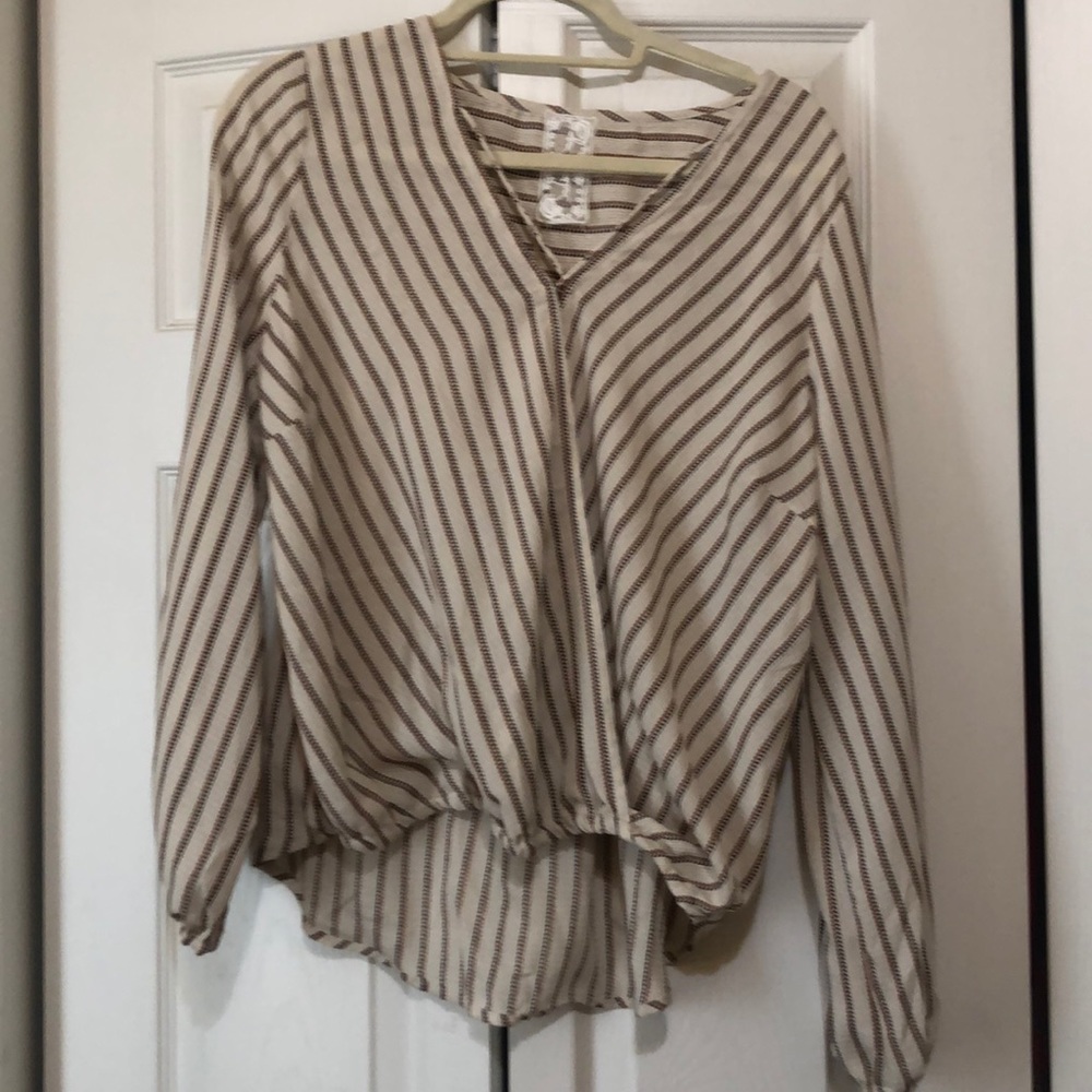 Nwt Blouse - image 1